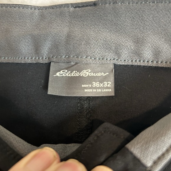 Eddie Bauer Men Convertible Tech Pant Black Sz 36x32 Zip Off Legs Outdoor Hiking - Picture 3 of 13